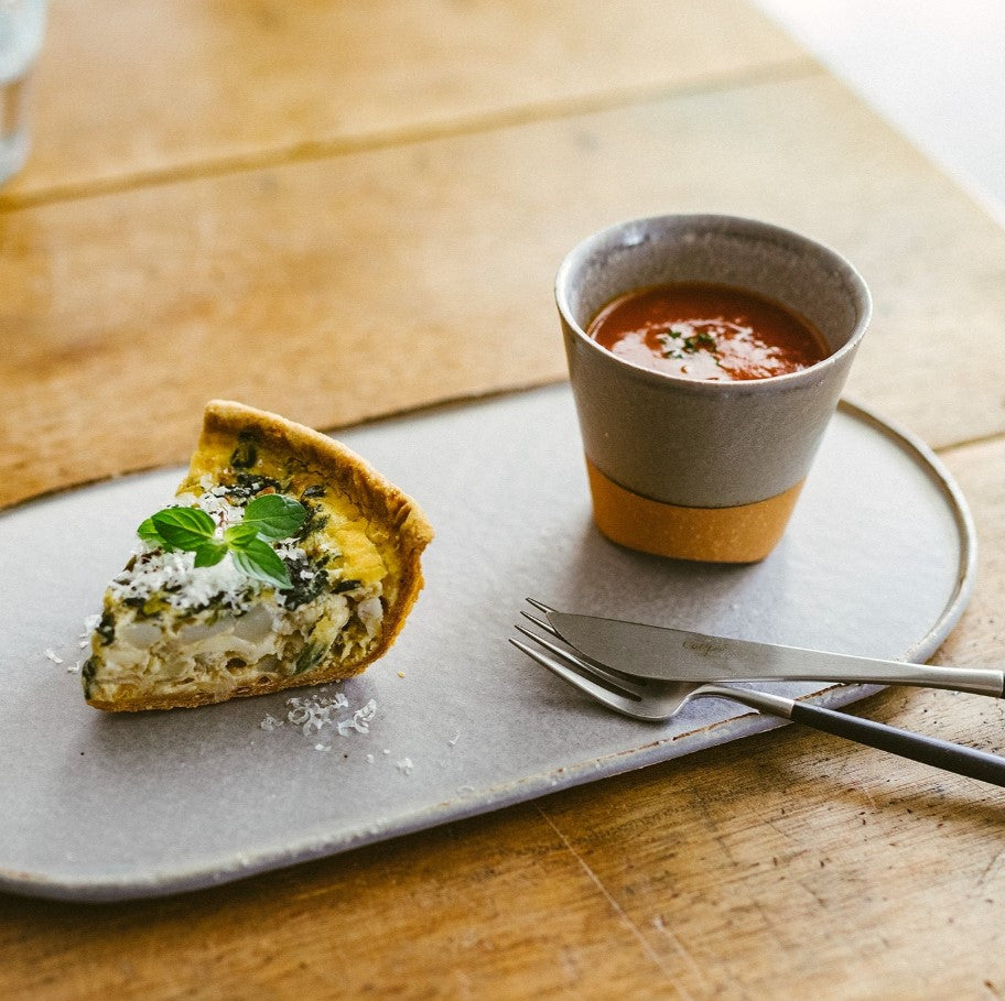 美濃燒|branche手工橢圓陶瓷長盤 摩卡棕-餐桌食器-寿山窯-七時雜貨 700zakka