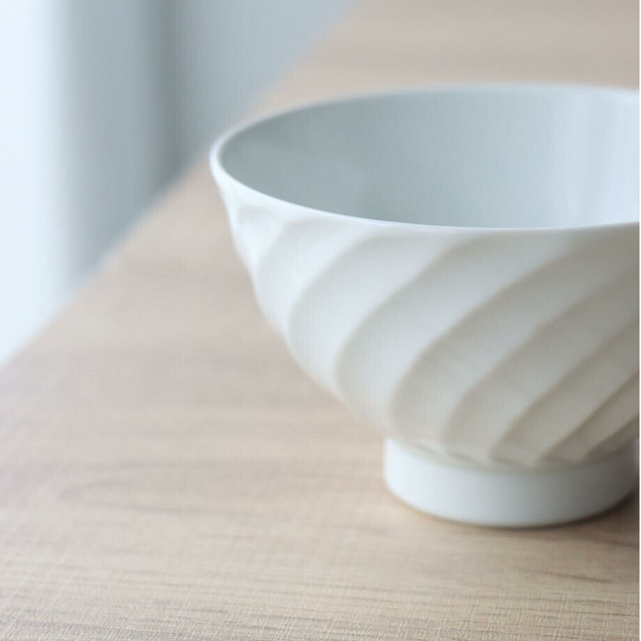 波佐見燒|手工雕刻白瓷飯碗 波浪/草林/竹林-餐桌食器-一真窯-七時雜貨 700zakka