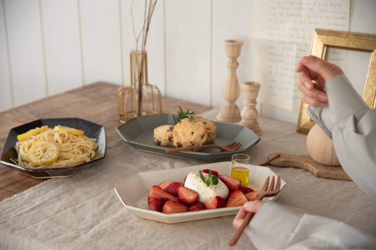 美濃燒|angle手工八角陶瓷長盤 白色-餐桌食器-寿山窯-七時雜貨 700zakka