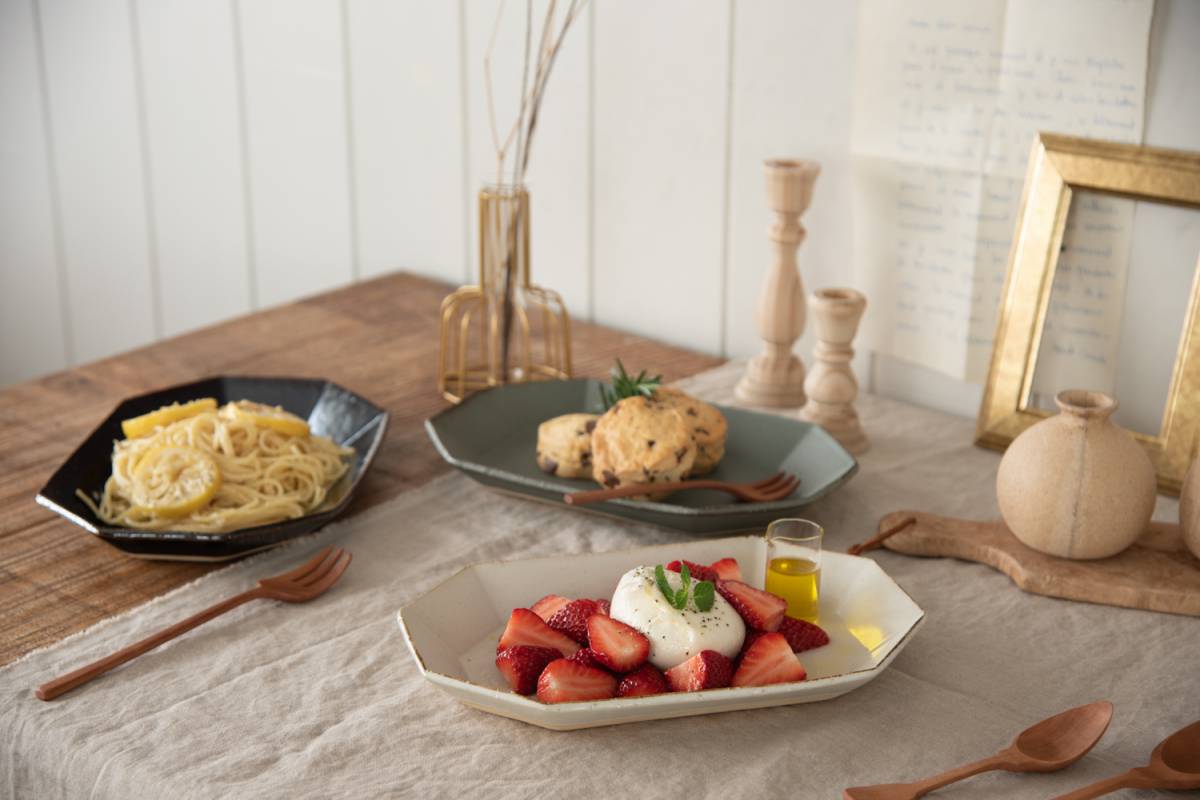 美濃燒|angle手工八角陶瓷長盤 灰綠色-餐桌食器-寿山窯-七時雜貨 700zakka