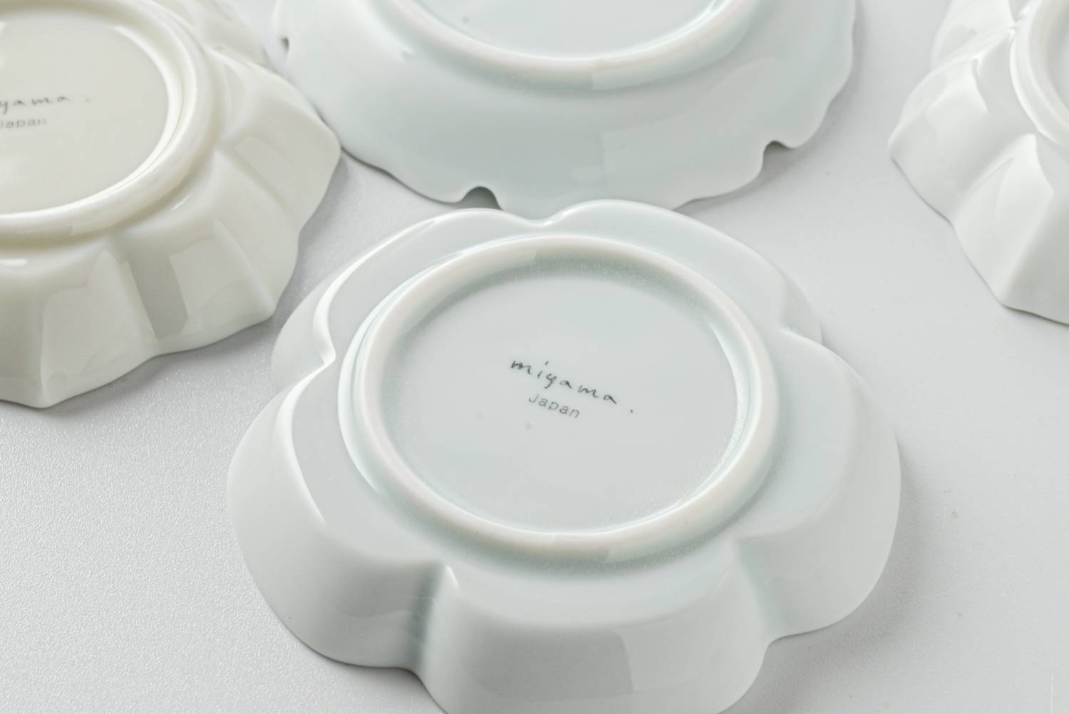 美濃燒|楽.gaku 八稜鏡浮雕醬油碟 白磁-餐桌食器-深山 miyama-七時雜貨 700zakka