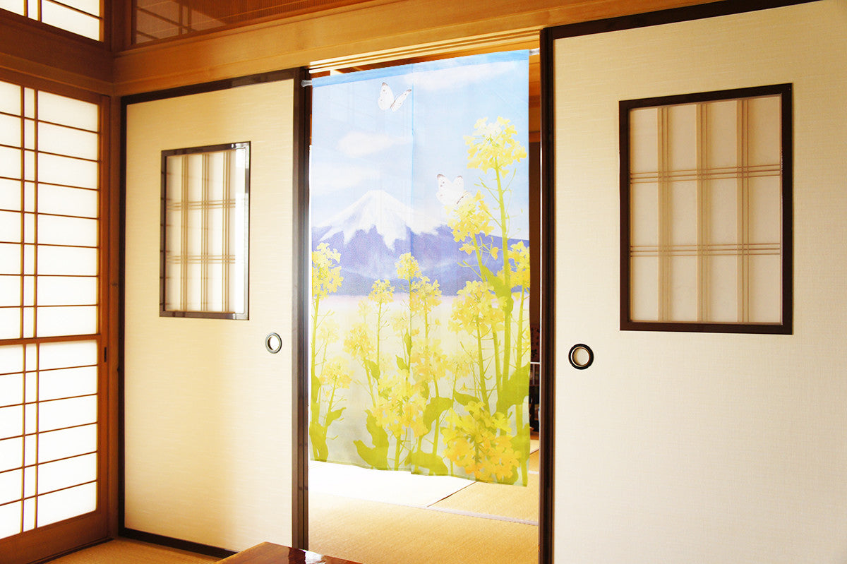 日式門簾|油菜花與富士-家居佈置-COSMOS-七時雜貨 700zakka