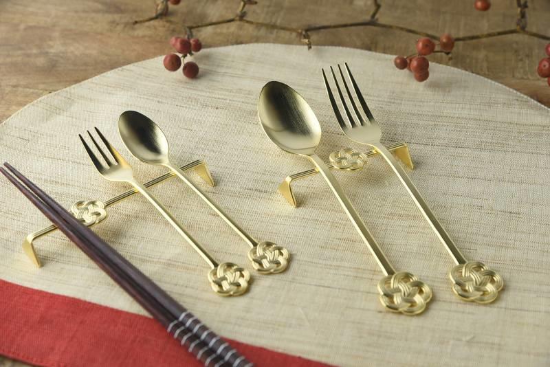 燕三條水引梅結不鏽鋼餐具套裝禮盒 鍍金-餐桌食器-高桑金属-七時雜貨 700zakka