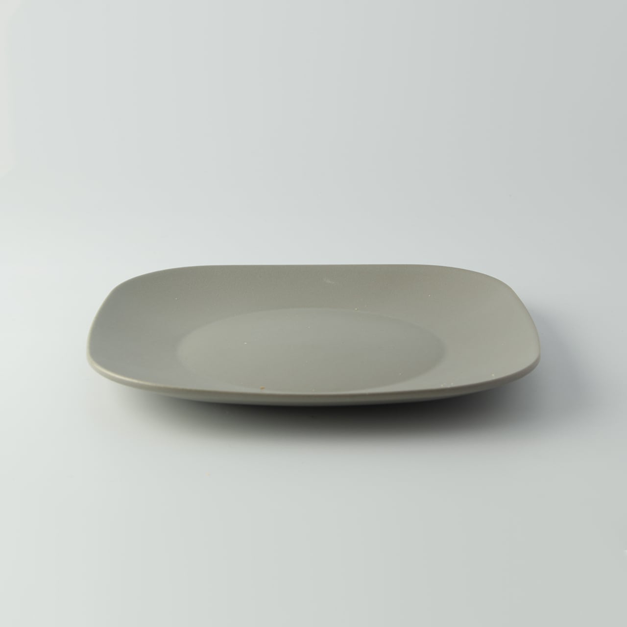 美濃燒|KONARE Moment 陶瓷方形碟 深灰色-餐桌食器-晋山窯ヤマツ-七時雜貨 700zakka