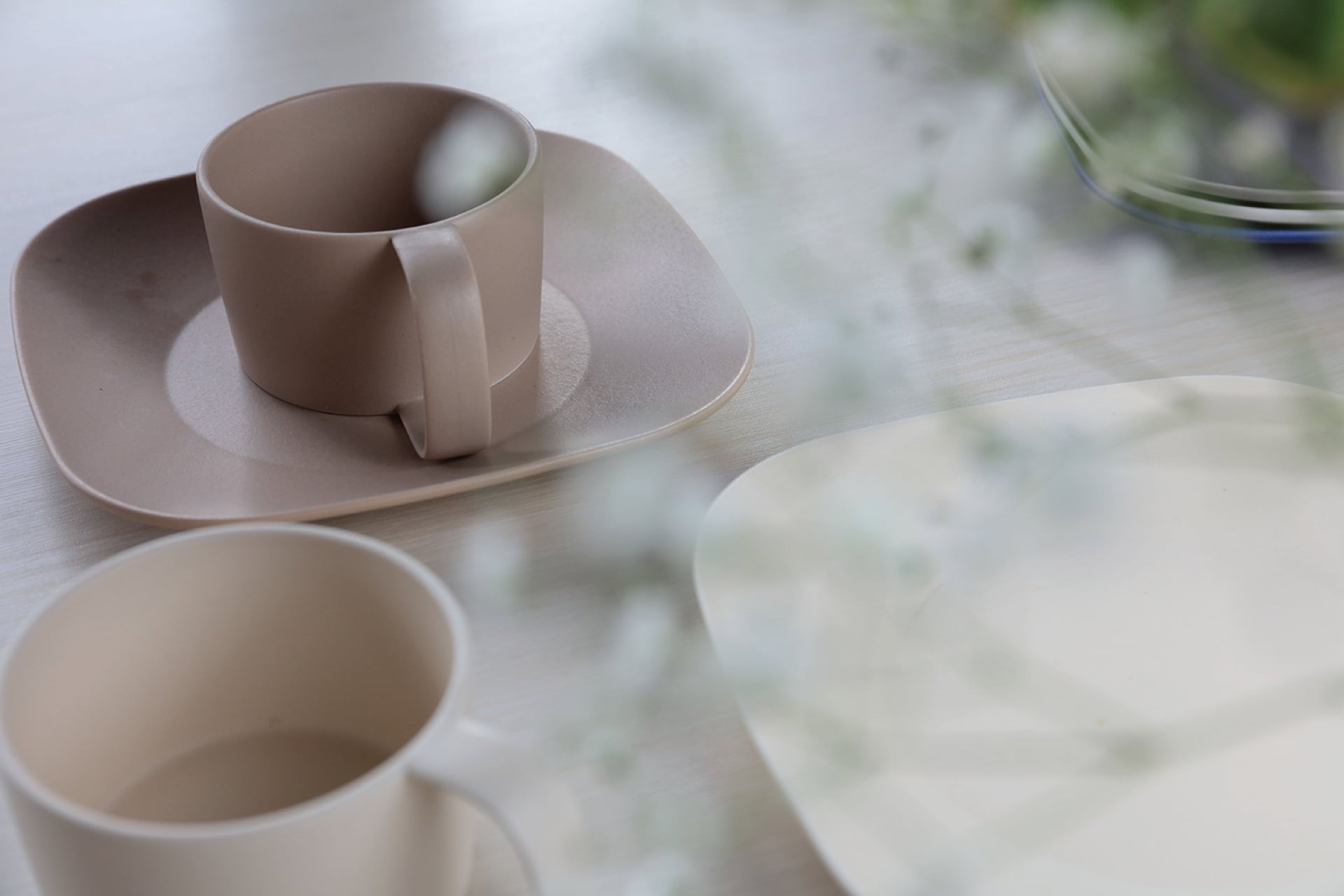 美濃燒|KONARE Moment 陶瓷方形碟 深灰色-餐桌食器-晋山窯ヤマツ-七時雜貨 700zakka