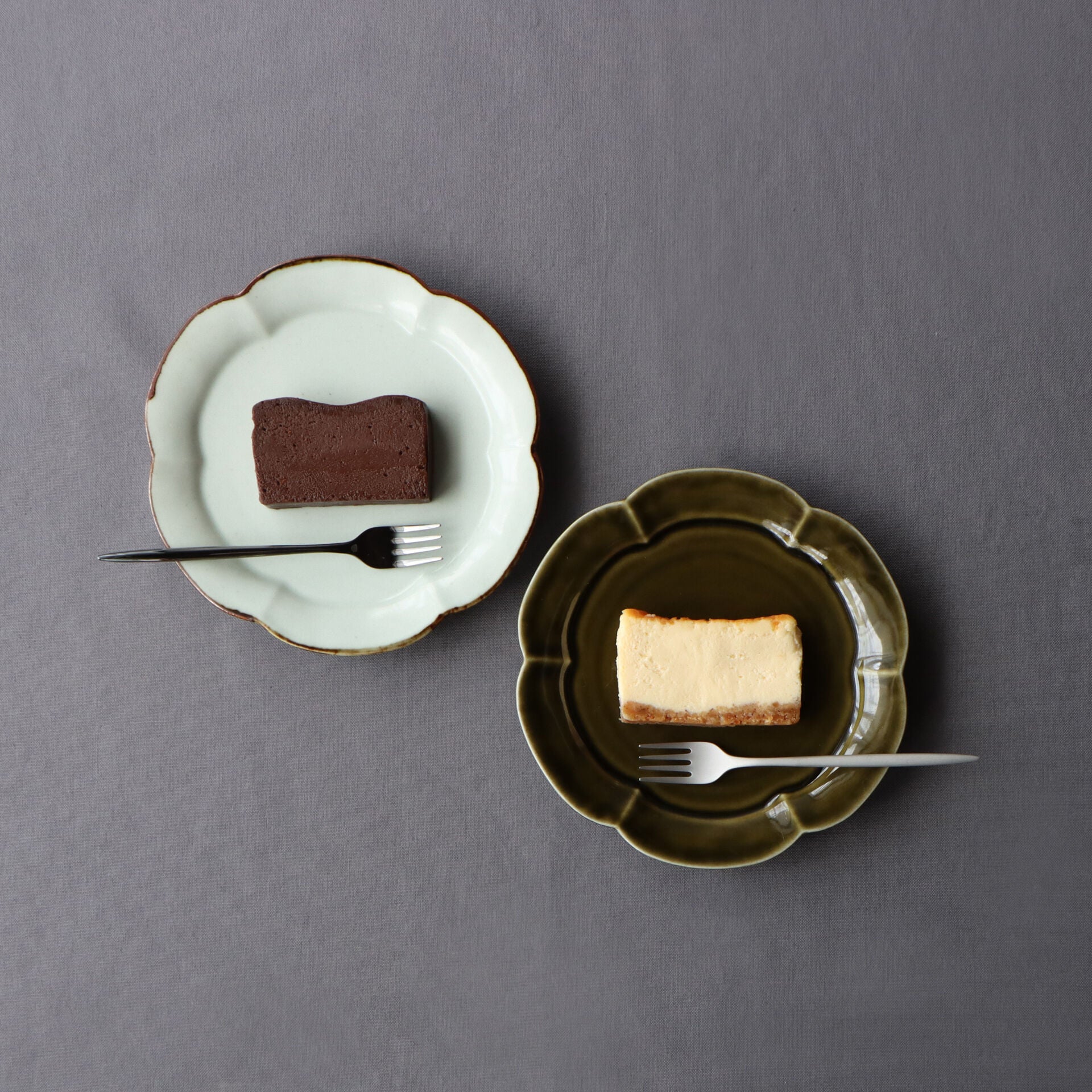 有田燒|輪花型陶瓷餐碟 21cm-餐桌食器-皓洋窯-七時雜貨 700zakka