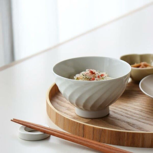 波佐見燒｜手工雕刻白瓷飯碗 波浪/草林/竹林-餐桌食器-一真窯-七時雜貨 700zakka