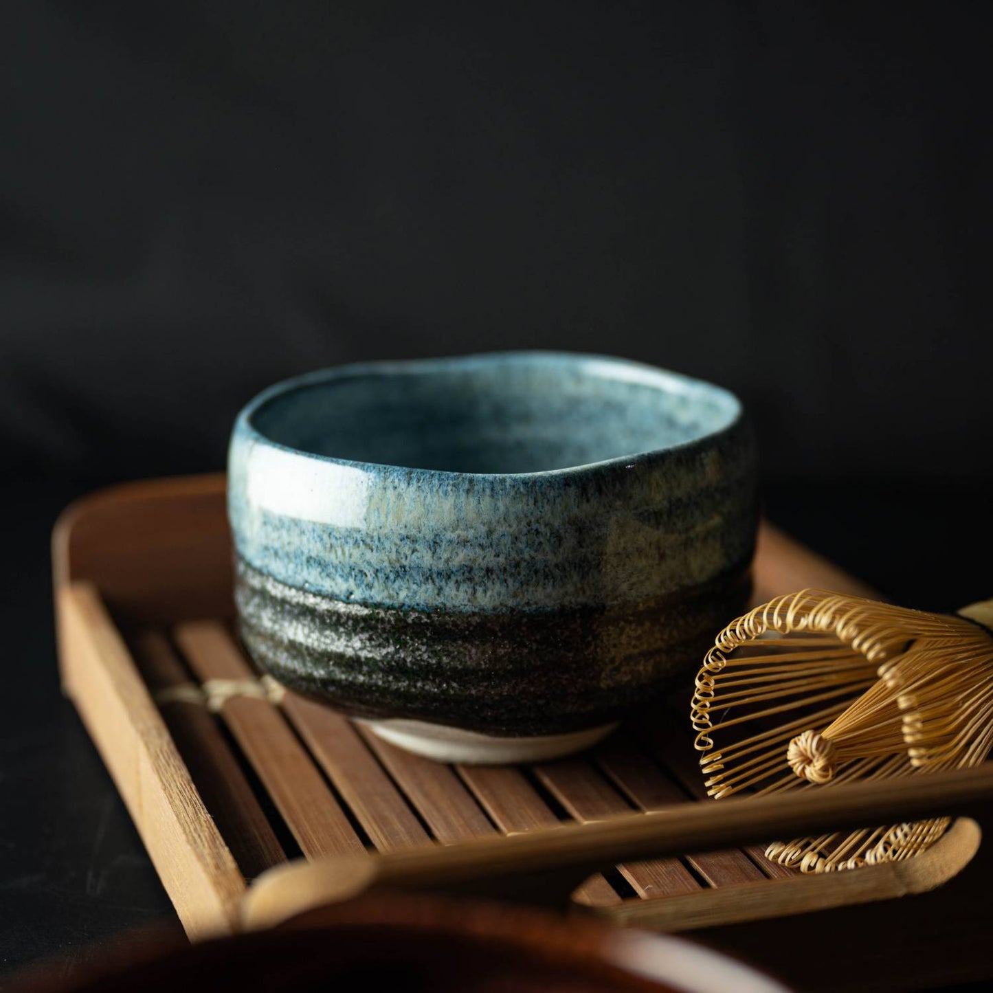 美濃燒｜山水青釉抹茶碗（木盒裝）