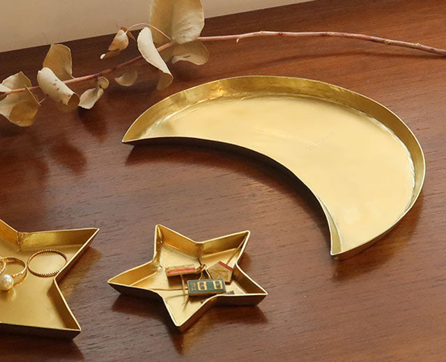 in bloom｜仿黃銅鐵製月亮托盤-家居佈置-Creer-七時雜貨 700zakka