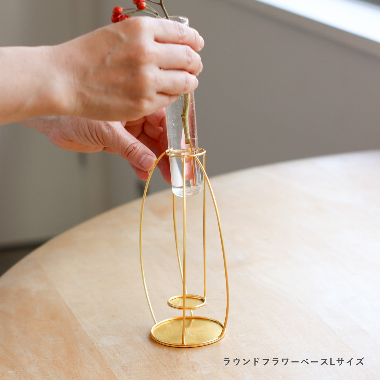 in bloom｜金色圓形鐵架玻璃花器-家居佈置-Creer-七時雜貨 700zakka